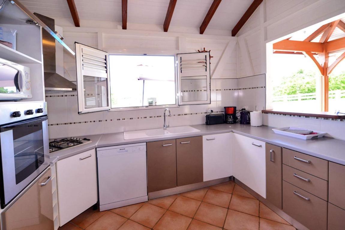 Villa Sohalia Climatisee, Piscine Et Jardin A 5Mn De La Plage เลอ ดีอามงต์ ภายนอก รูปภาพ